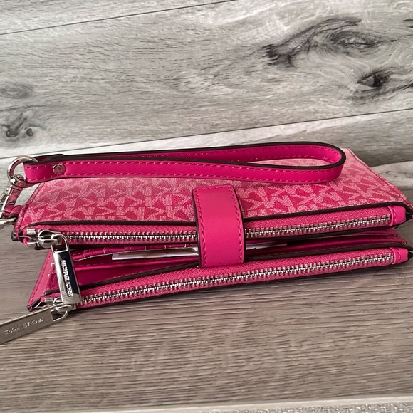 Michael Kors Pink Wristlet Bag - Picture 6 of 9